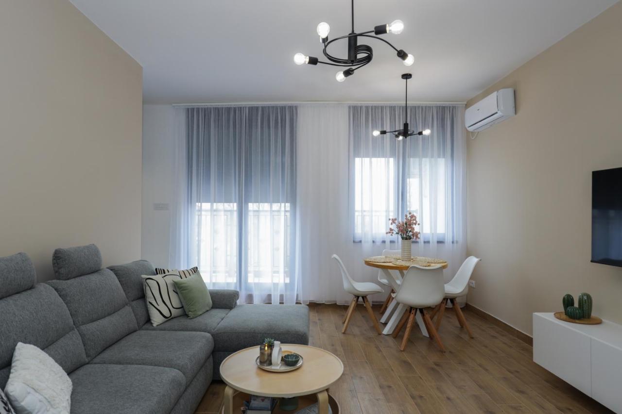 North Views Luxury Apartment 苏博蒂察 外观 照片